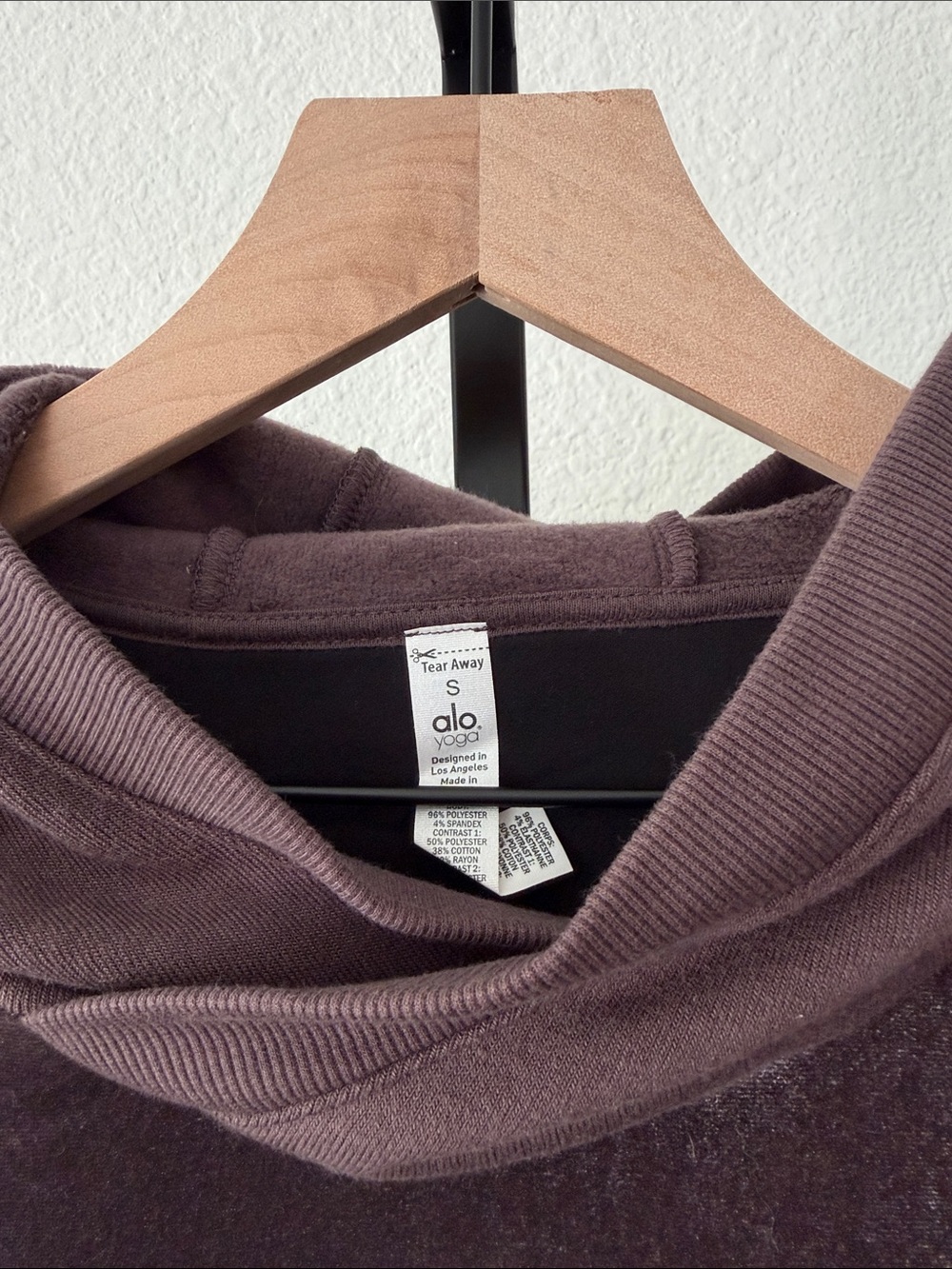 Alo Yoga Luxe Hoodie - Picture 3 of 5